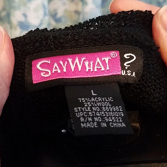 Sweater - Picture 3 of 3